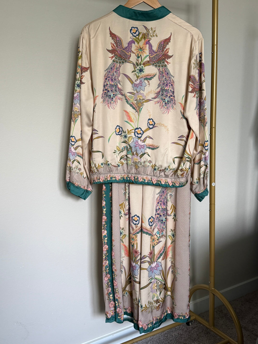 Made in Italy 100% Viscose Peacock Print Jacket & Pants