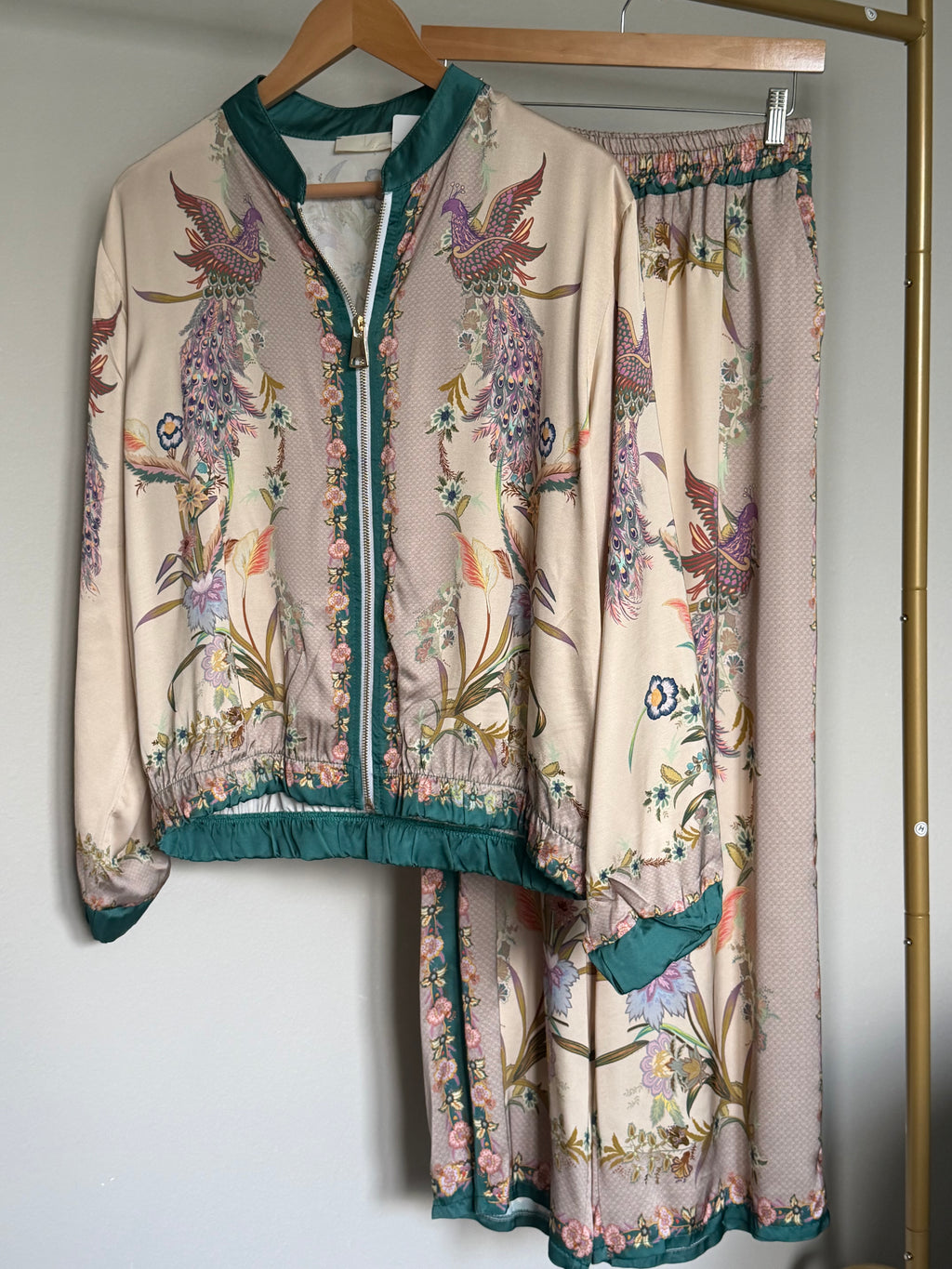 Made in Italy 100% Viscose Peacock Print Jacket & Pants