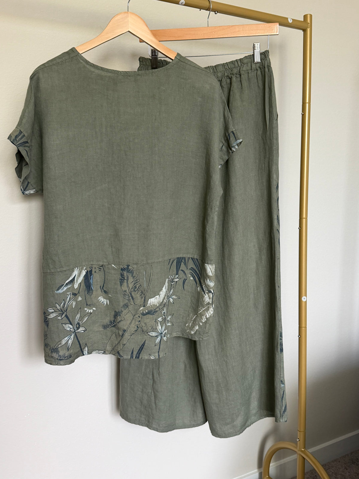 Made in Italy 100% Linen Botanical Print Top & Pants Set