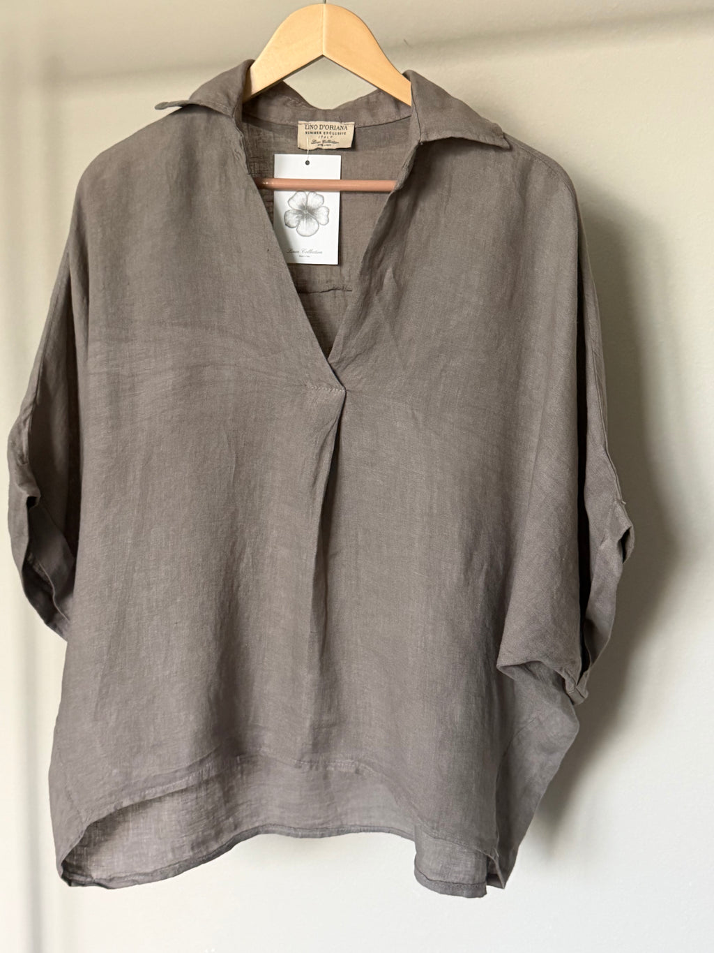 Made in Italy 100% Linen Relaxed Collared Top