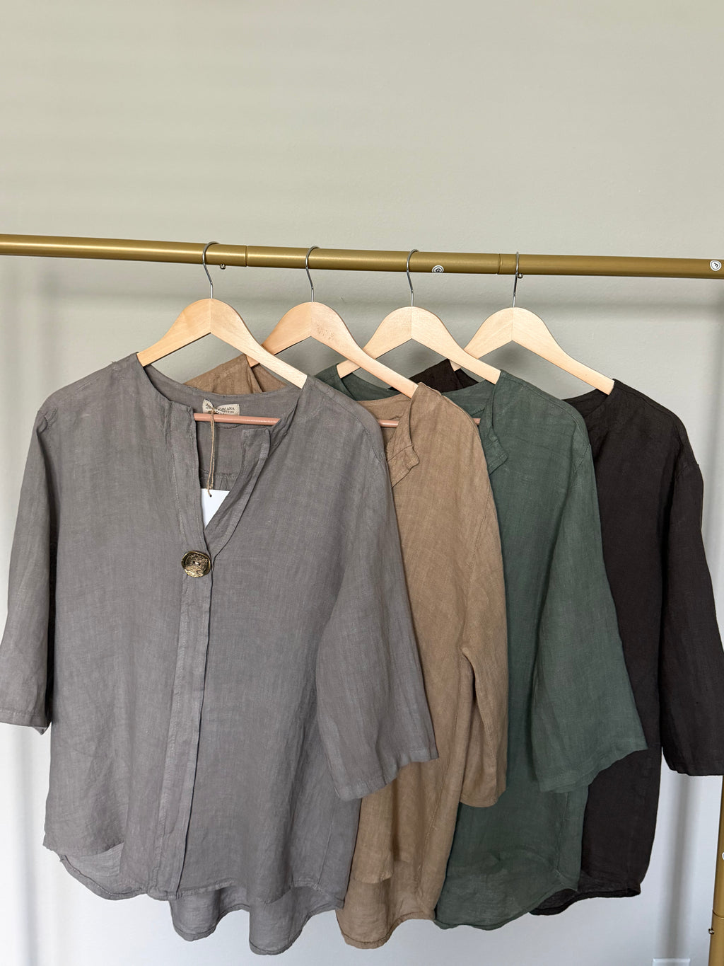 Made in Italy 100% Linen Relaxed One-Button Top